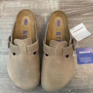 NWT Birkenstock Tobacco Brown Oiled Leather Boston Clogs in size 41